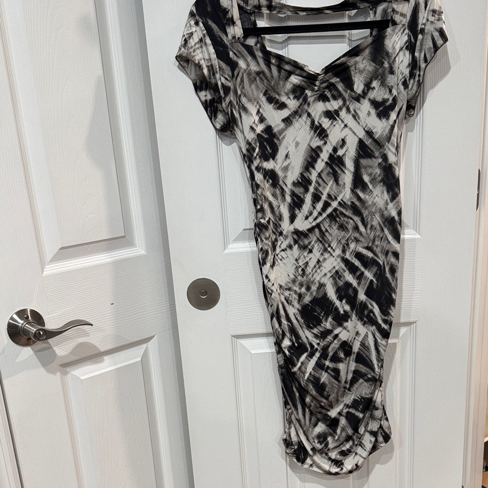 Guess Black and White Women's Dress